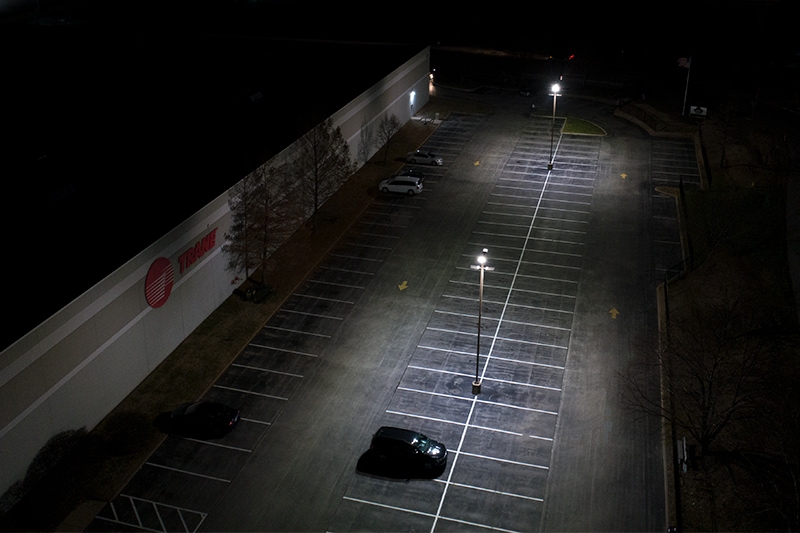 300W LED Parking Lot Light - Shoebox Area Light - 40,700 Lumens - 1000W MH Equivalent - 4000K/5000K - Pole Fixed Mount